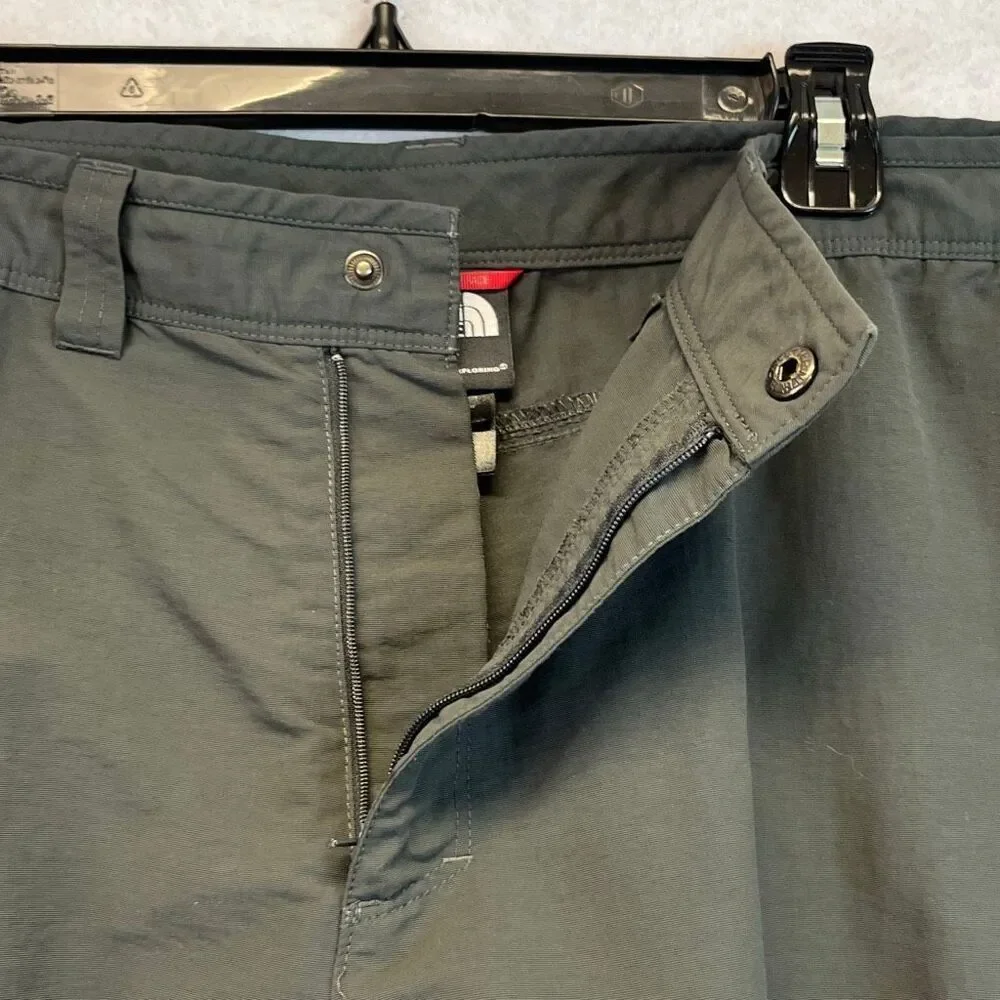 THE NORTH FACE Men’s Cargo Hiking Shorts 40 Black Nylon Lightweight Outdoors‎